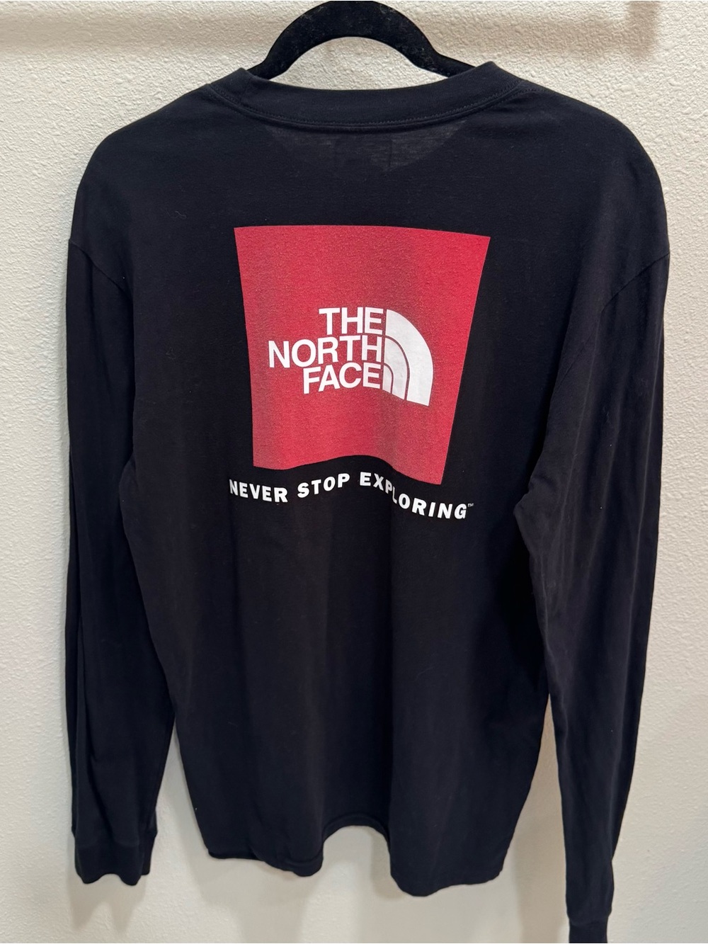 North Face Men's Large Long Sleeve Crew Neck Front Logo TNF Black T Shirt M